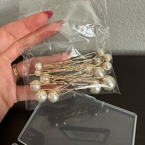 Pearl Hair Pins
